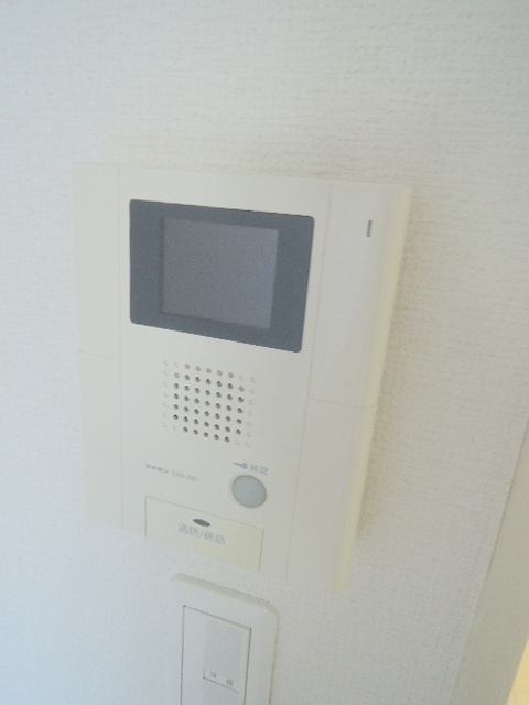 メゾン　コンフォールのセキュリティ|安心のＴＶモニタ付インタホン