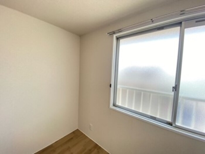 プレジール今枝の居間・リビング