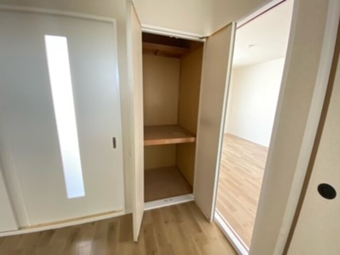 プレジール今枝の収納