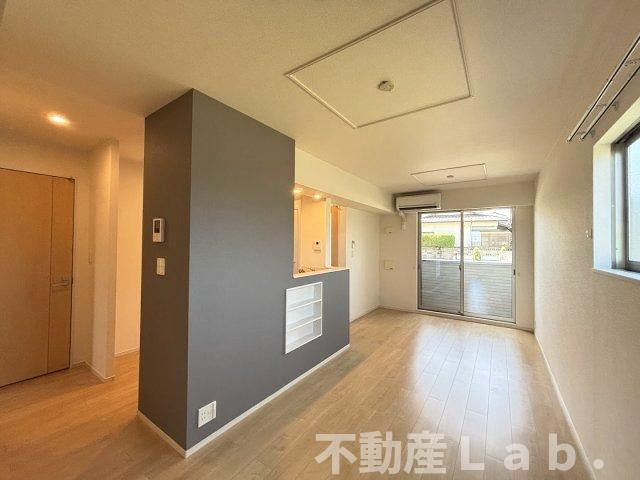 フェニックスの居間・リビング