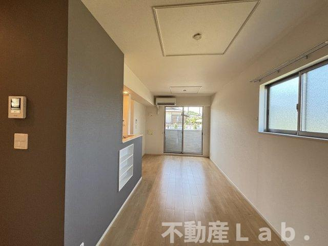 フェニックスの居間・リビング