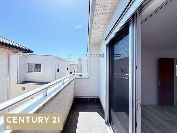 海南市岡田　中古戸建のバルコニー
