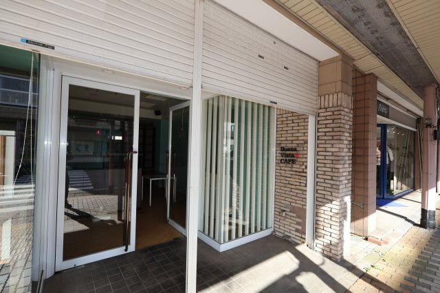 本町1丁目今井貸店舗のエントランス