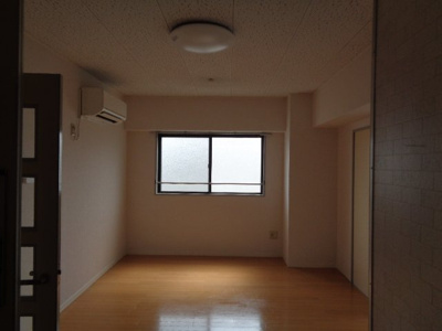 【居間・リビング】 | セゾンシティプラザ | 使いやすい居間です