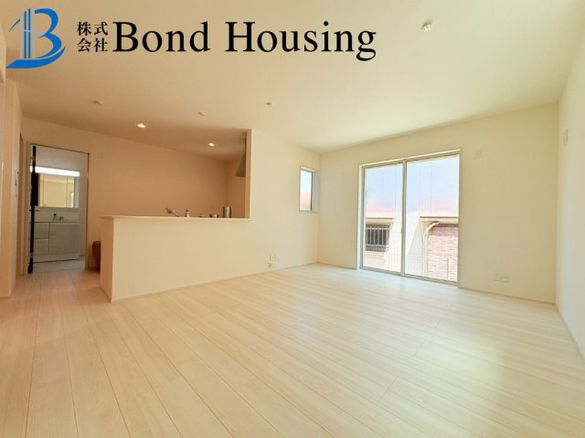 BELS取得　錦が丘1丁目　新築３区画　3号棟の居間・リビング