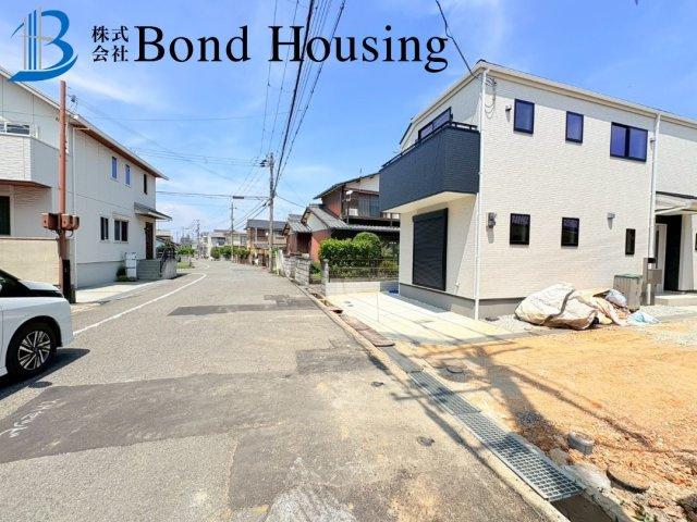 BELS取得　錦が丘1丁目　新築３区画　3号棟の前面道路含む現地写真