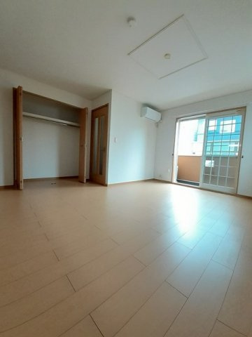 メゾン・ベル・カルムⅠの居間・リビング