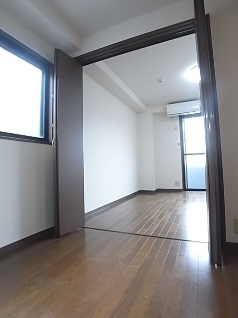 メゾンHAMの居間・リビング