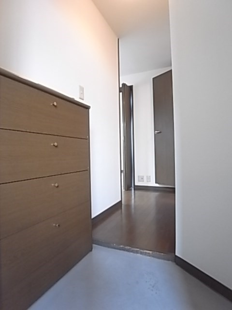 メゾンHAMの玄関