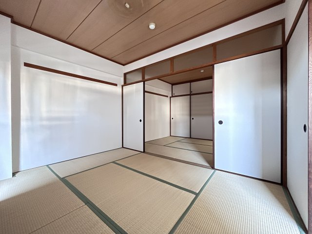 グレース南住吉の和室