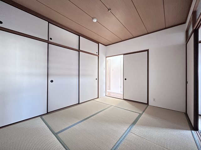 グレース南住吉の和室