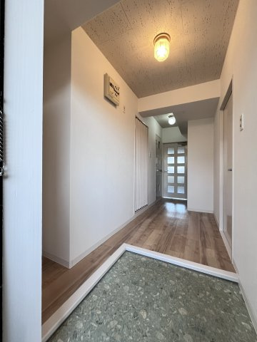 グレース南住吉の玄関