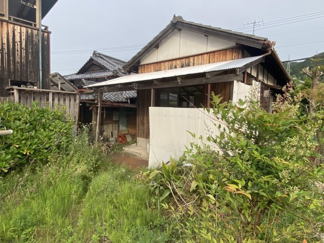 西条市安知生売土地の外観|建物は契約後売主側にて解体致します