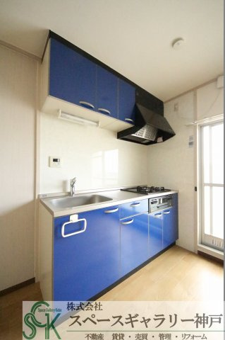 クリスタル明舞のキッチン|※お部屋により仕様が異なる場合があります※
