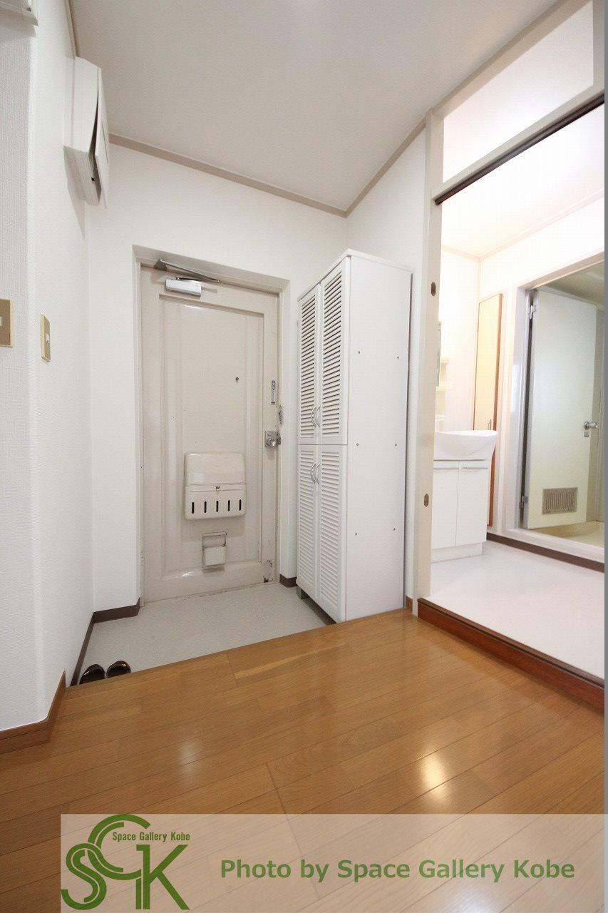 クリスタル明舞の玄関|※お部屋により仕様が異なる場合があります※