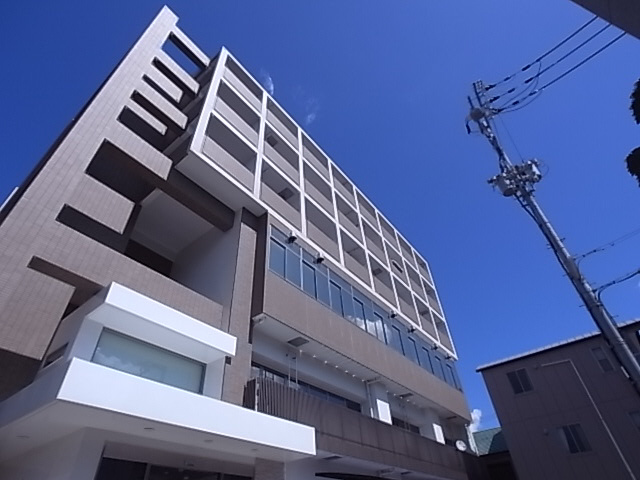 神戸市長田区松野通３丁目の賃貸マンションの外観