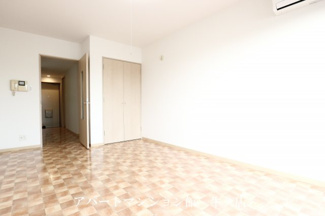 【洋室】 | サーフライダー