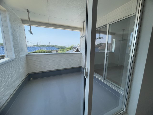 小野市中町第6－2号棟のバルコニー