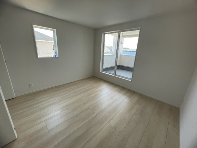 小野市中町第6－2号棟の洋室