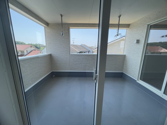 小野市中町第6－3号棟のバルコニー