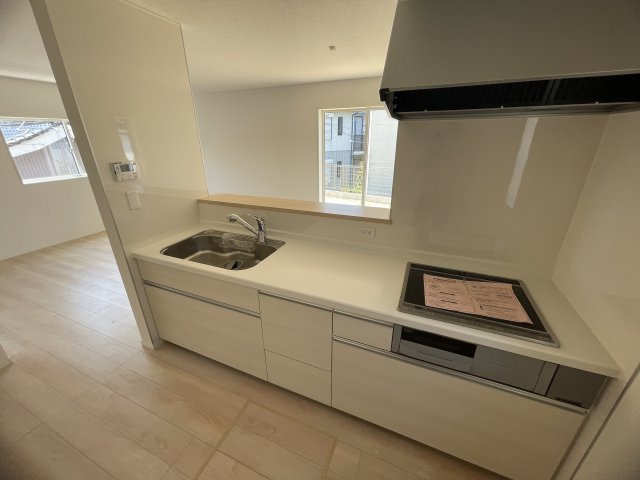 小野市中町第6－3号棟のキッチン