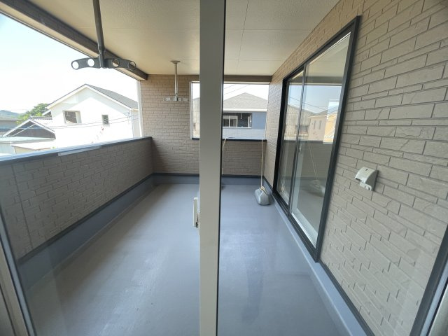 小野市中町第6－4号棟のバルコニー