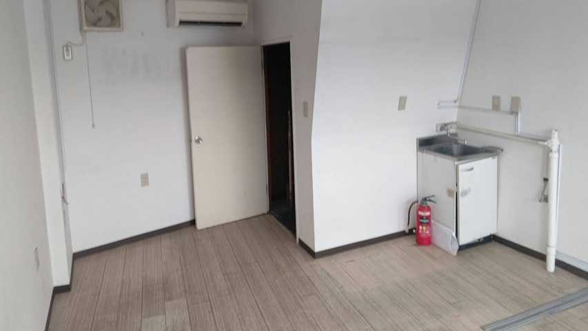 東中野4丁目店舗　の居間・リビング