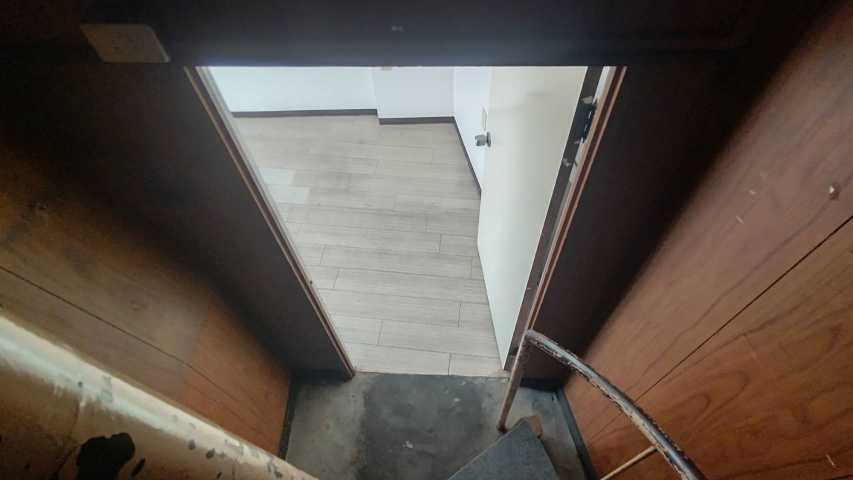 東中野4丁目店舗　のバルコニー