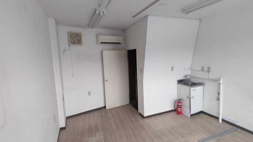 東中野4丁目店舗　の居間・リビング