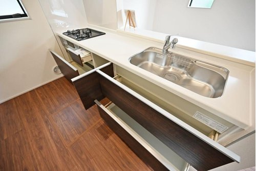 南甲子園2丁目新築戸建2号棟　全2区画のキッチン