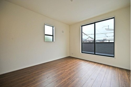 南甲子園2丁目新築戸建3号棟の洋室