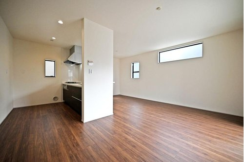 南甲子園2丁目新築戸建1号棟の居間・リビング