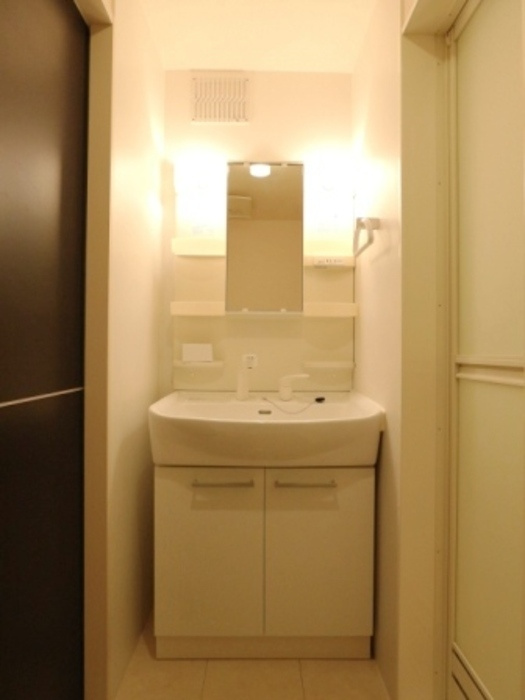 ラフォーレ塚崎の洗面所