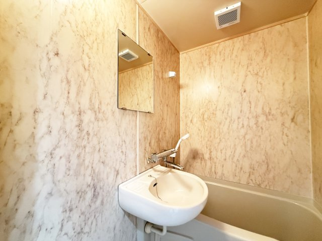 エトワール21比島の独立洗面台