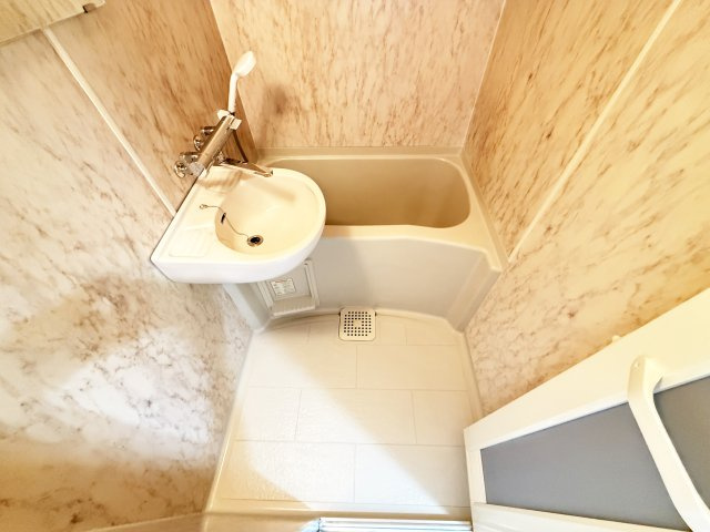 エトワール21比島の浴室