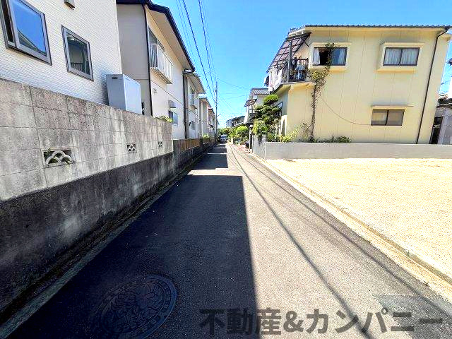 ハートフルタウン北吉田　新築分譲戸建　の前面道路含む現地写真|前面道路含む現地写真です