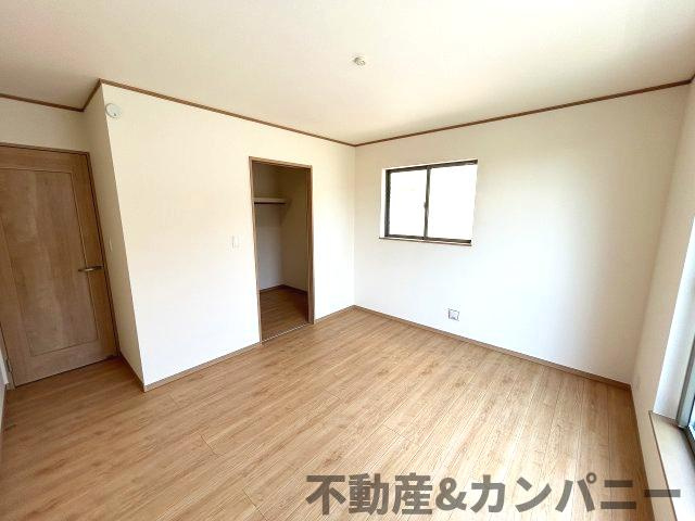 ハートフルタウン北吉田　新築分譲戸建　の洋室|ゆったりした洋室です