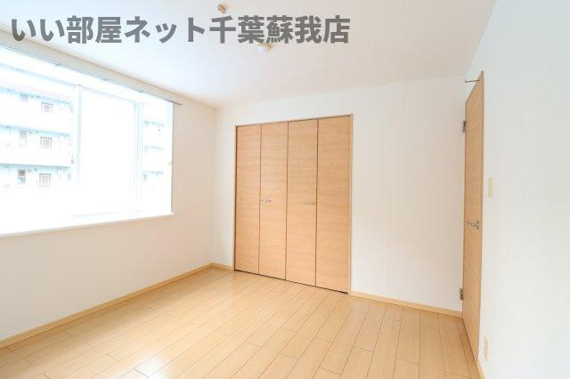 アーバンヒルズの洋室|きれいな洋室です