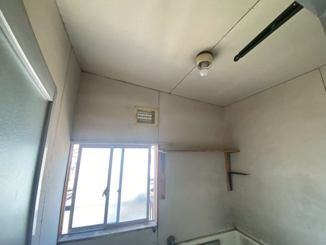 竜美南　内藤様貸店舗の内装