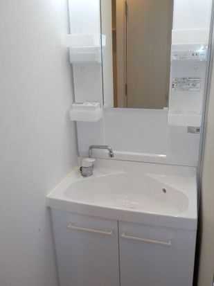 ブライズ浅草の独立洗面台