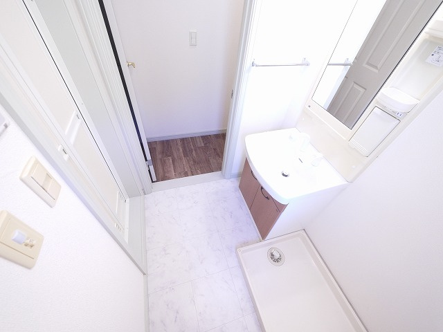 メゾン・ド・アンジュの洗面所|使いやすい洗面所です