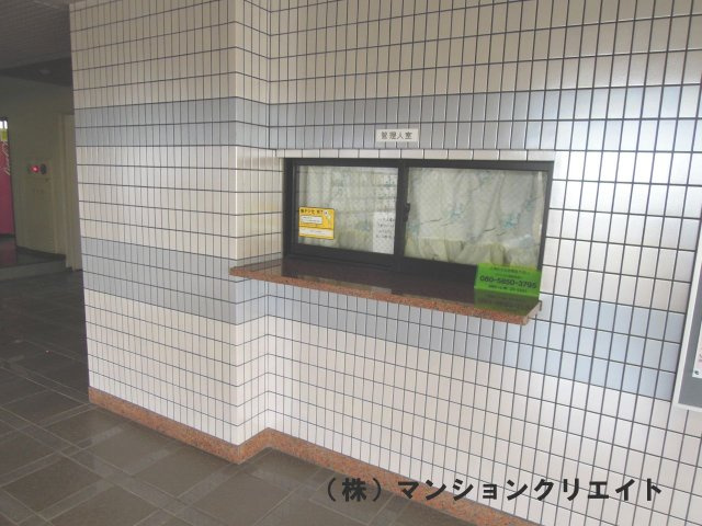 アペックス開発のエントランス|管理人室