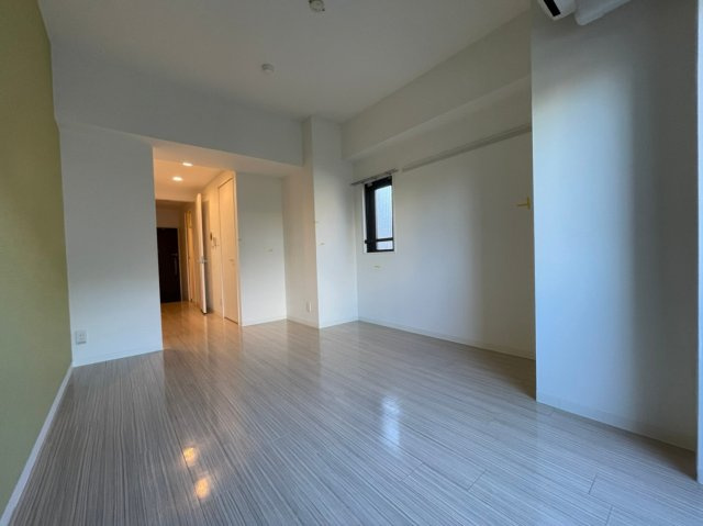 YZ Kimabuli(ワイズ　キマブリ)　名古屋市賃貸　仲介手数料無料の居間・リビング