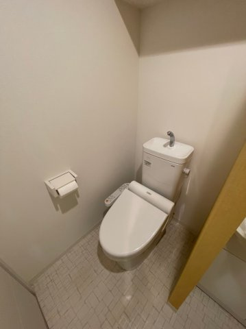 YZ Kimabuli(ワイズ　キマブリ)　名古屋市賃貸　仲介手数料無料のトイレ