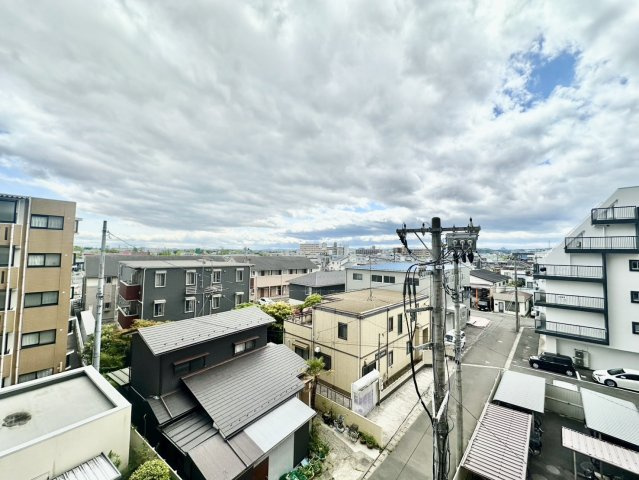 ネオハイツ中倉の展望