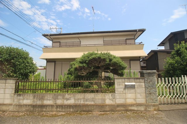 小山市間々田の外観