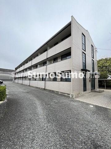 レオパレスサンブライト