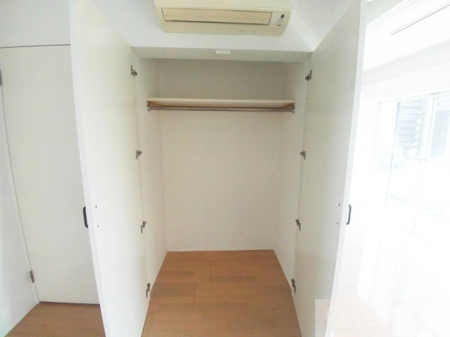 レグルス甲南山手の収納