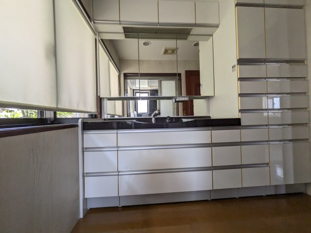 【独立洗面台】