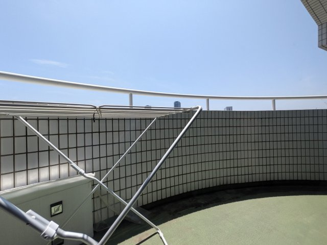 【バルコニー】